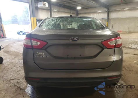 2014 Ford Fusion Se z USA, uszkodzony, nr VIN 1FA6P0H73E5364324